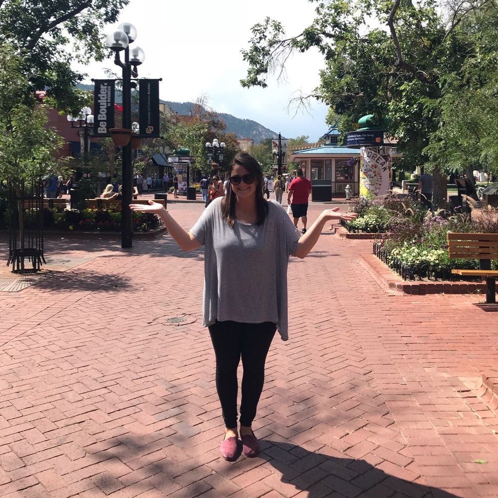 Meet your Posher, Laura